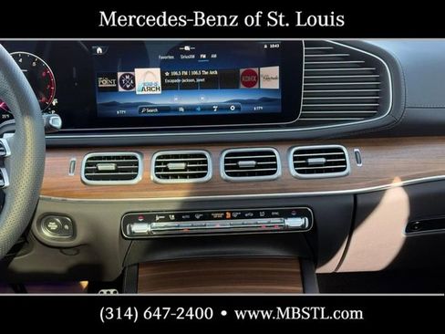 New 2025 Mercedes-Benz GLS 450 4MATIC image 9