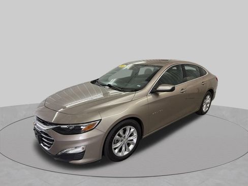 Used 2024 Chevrolet Malibu LT FWD image 4