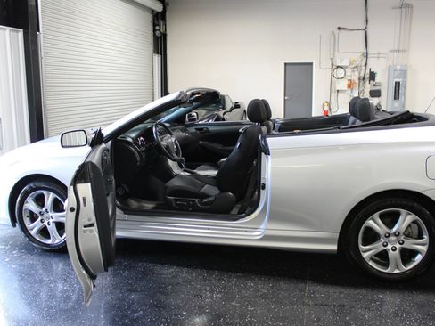 Used 2008 Toyota Solara Sport FWD image 30