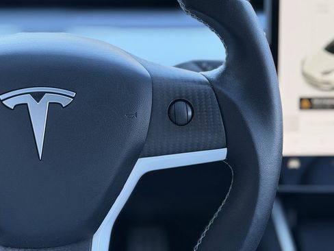 Used 2020 Tesla Model 3 Performance image 45