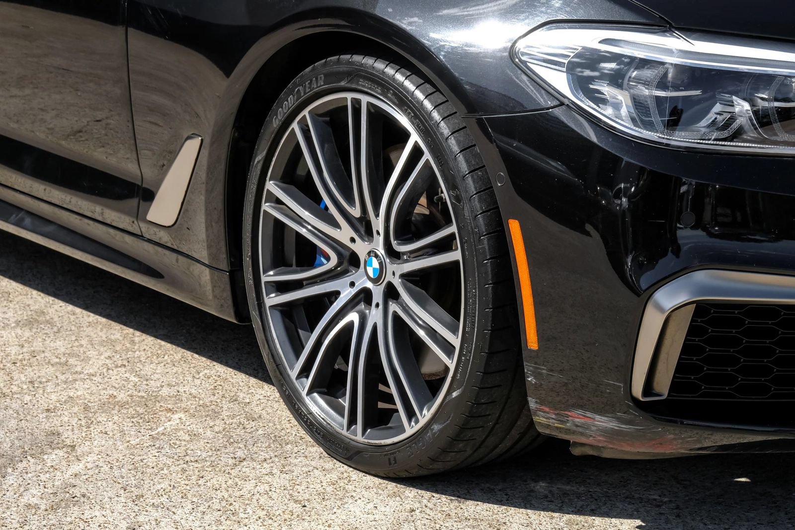 Used 2020 BMW M550i xDrive AWD/4WD image 61