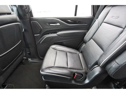Used 2023 Cadillac Escalade Sport image 12