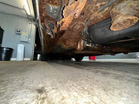 Used 2000 Nissan Altima XE FWD image 13