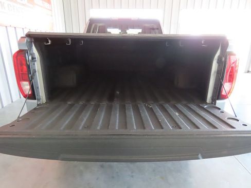 Used 2023 GMC Sierra 1500 Pro w/ Graphite Edition AWD/4WD image 27