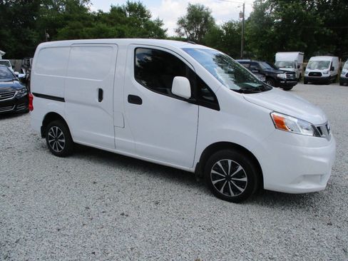 Used 2021 Nissan NV200 SV image 7