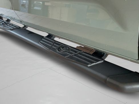 Certified 2025 Toyota Tundra Limited AWD/4WD image 45