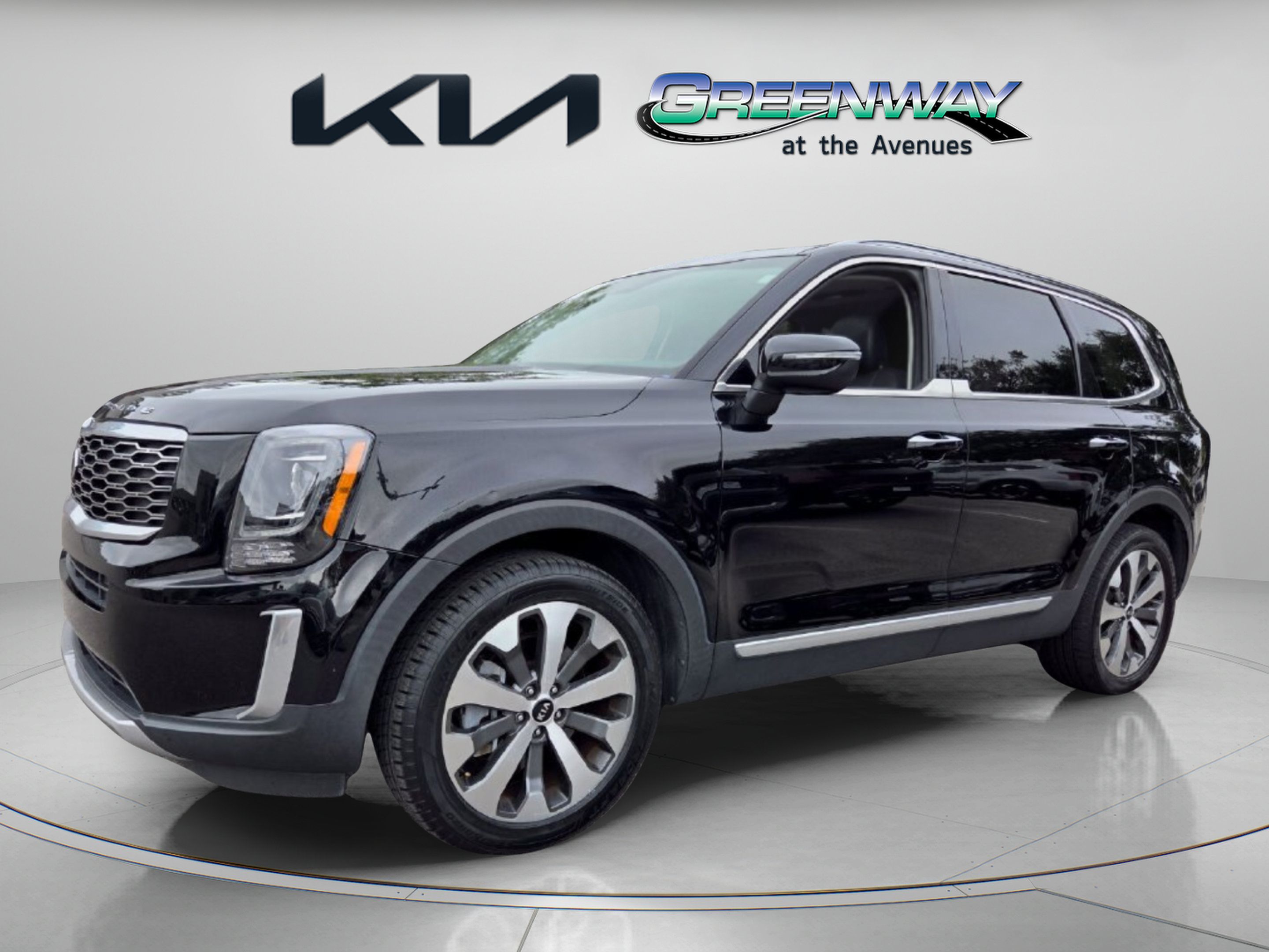 Used 2020 Kia Telluride S FWD image 3