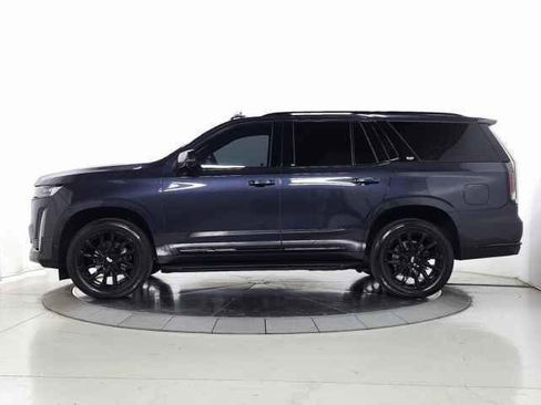 Certified 2024 Cadillac Escalade Sport w/ LPO, ONYX Package image 2