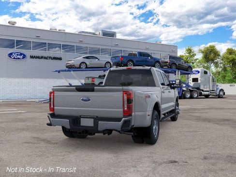 New 2026 Ford F350 XLT w/ XLT Premium Package AWD/4WD image 8