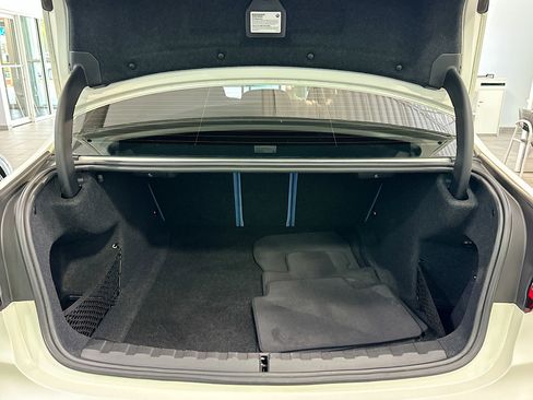 Used 2022 BMW M3 Competition w/ Executive Package image 26