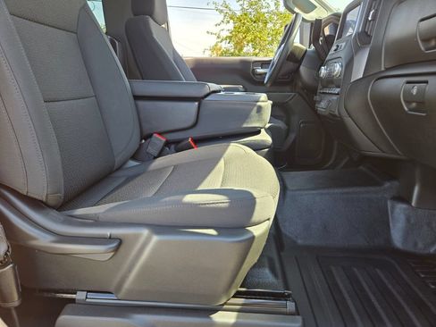 Used 2025 GMC Sierra 2500 Pro RWD image 14