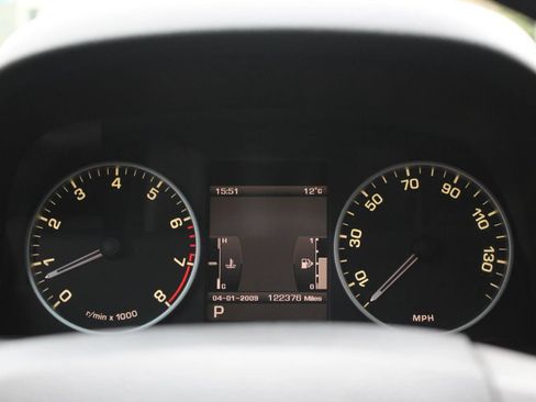 Used 2011 Land Rover LR4 HSE LUX image 25