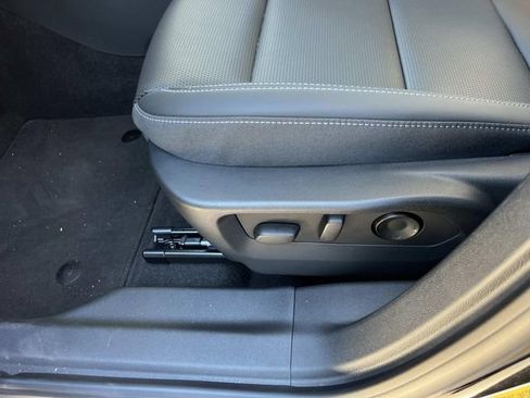 New 2025 Buick Envision Preferred image 17