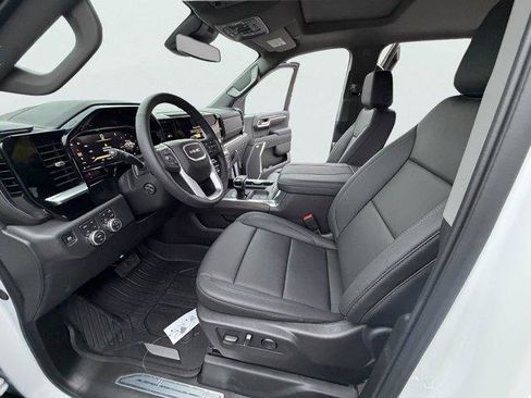 New 2026 GMC Sierra 1500 SLT w/ SLT Premium Package image 12