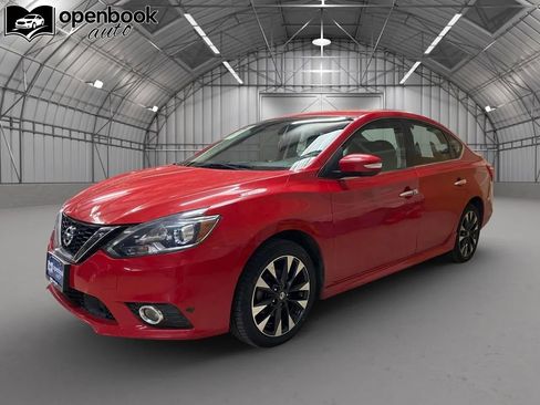 Used 2019 Nissan Sentra SR image 1