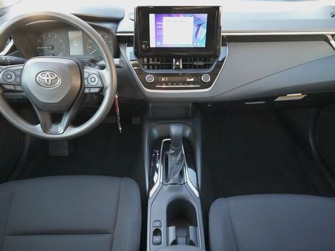 Used 2023 Toyota Corolla LE image 20