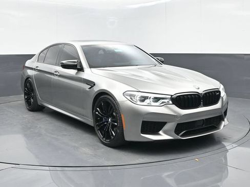 Used 2019 BMW M5 w/ Executive Package AWD/4WD image 1