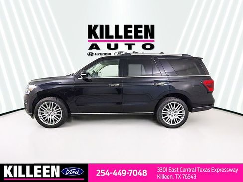 Used 2024 Ford Expedition Limited AWD/4WD image 4