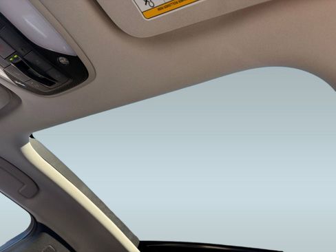 Used 2022 INFINITI QX50 Luxe image 16