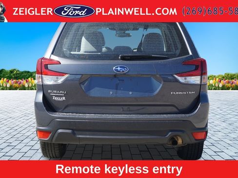 Used 2024 Subaru Forester AWD/4WD image 4
