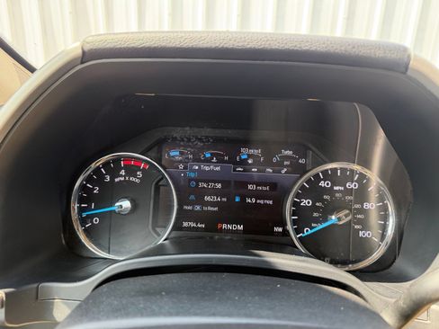 Used 2021 Ford F250 Lariat w/ FX4 Off-Road Package AWD/4WD image 15