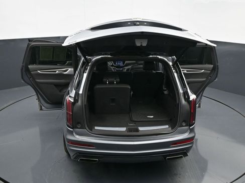 Used 2022 Cadillac XT6 Sport w/ Technology Package AWD/4WD image 56