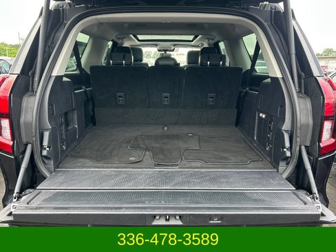 Used 2025 Ford Expedition Max Active AWD/4WD image 25