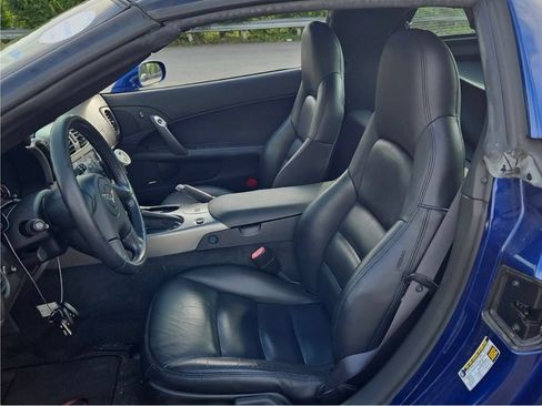 Used 2005 Chevrolet Corvette Coupe RWD image 7