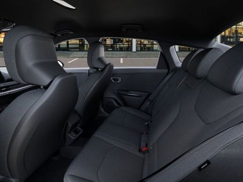 New 2026 Kia K4 LX image 18