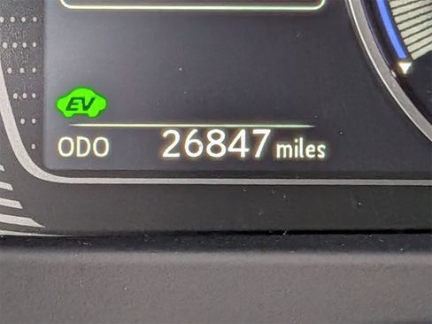 Used 2023 Lexus UX 250h FWD w/ Premium Package image 21