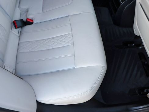 Used 2018 BMW 540i image 20