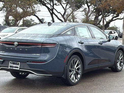 New 2026 Toyota Crown Limited image 6
