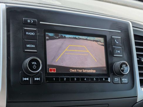 Used 2019 Honda Pilot LX image 24