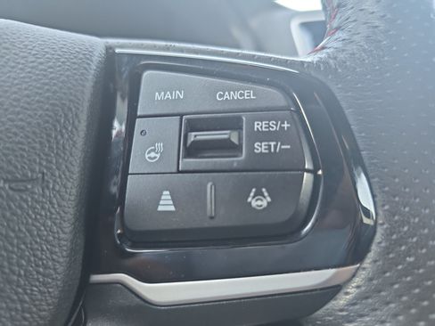 Certified 2025 Honda Ridgeline Black Edition image 17
