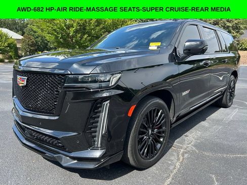 Used 2024 Cadillac Escalade ESV V w/ LPO, Floor Liner Package AWD/4WD image 1