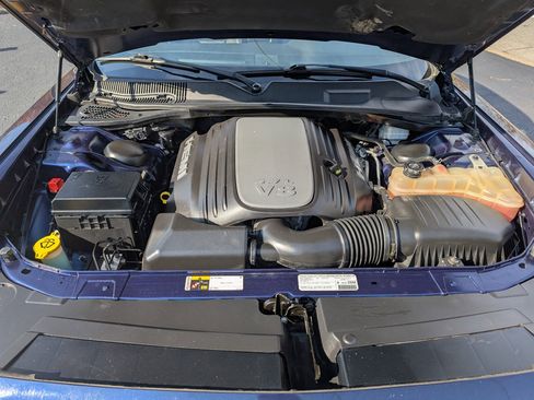 Used 2013 Dodge Challenger R/T Plus image 21