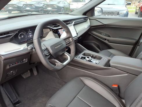 New 2026 Jeep Cherokee Limited image 8