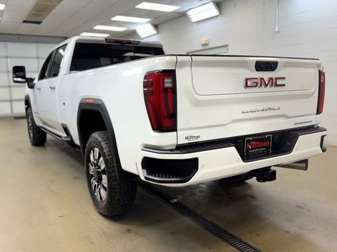 New 2026 GMC Sierra 3500 Denali w/ Technology Package AWD/4WD image 8