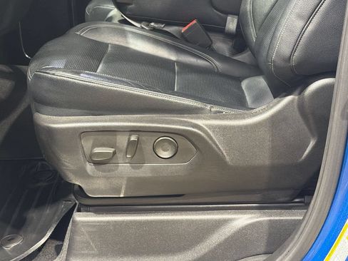 Used 2022 GMC Sierra 1500 Elevation RWD image 17