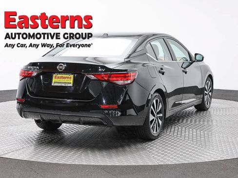 Used 2023 Nissan Sentra SV w/ SV Premium Package FWD image 5