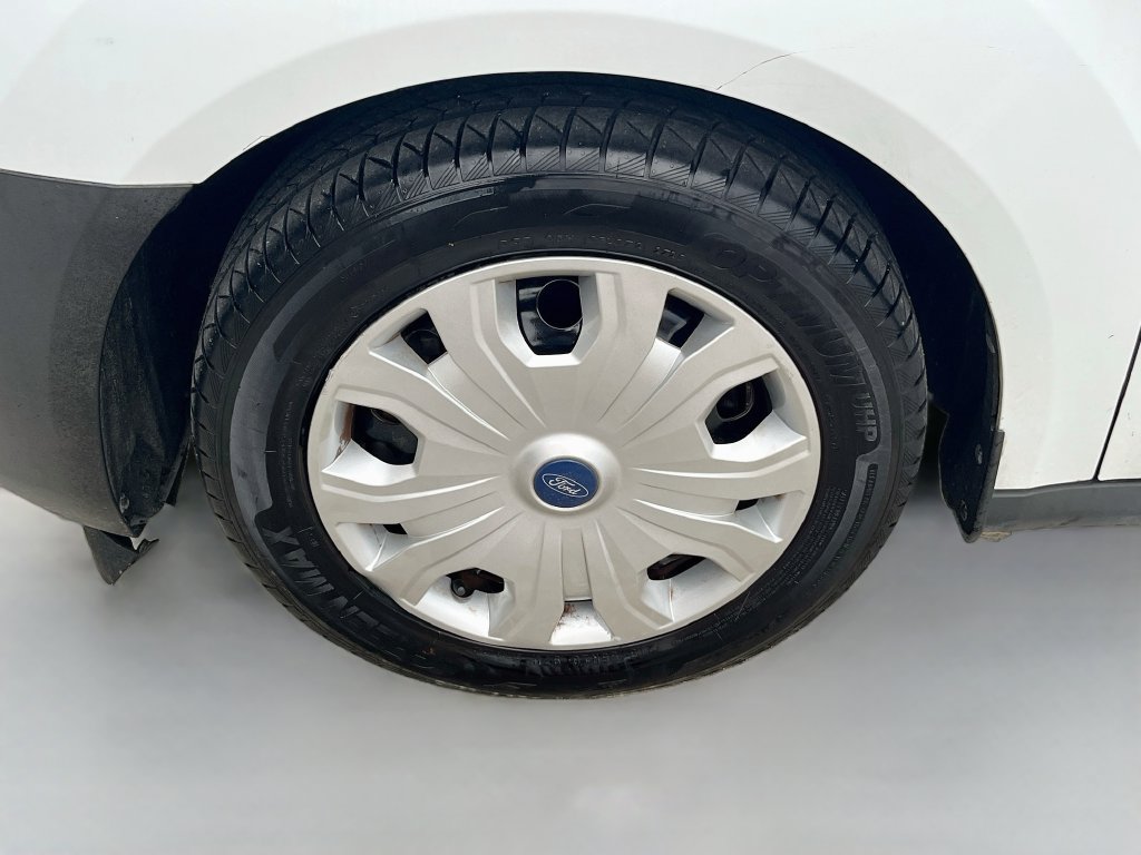 Used 2020 Ford Transit Connect XL FWD image 28