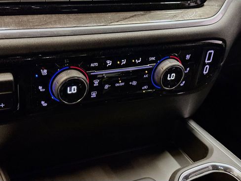 New 2025 Chevrolet Silverado 1500 LTZ w/ Technology Package AWD/4WD image 17