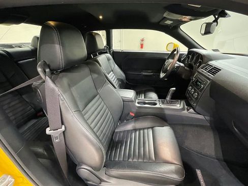 Used 2012 Dodge Challenger R/T RWD image 77