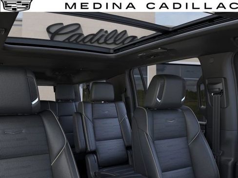 New 2026 Cadillac Escalade ESV Luxury image 25