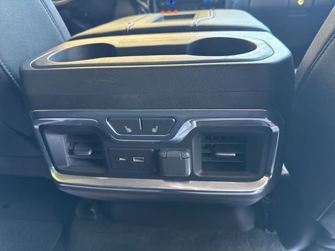 Used 2021 GMC Sierra 1500 SLT w/ SLT Premium Plus Package AWD/4WD image 32