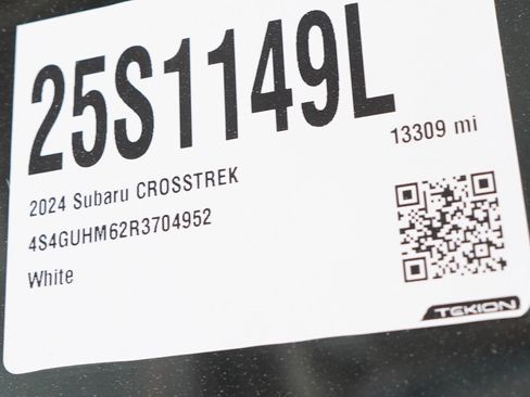 Used 2024 Subaru Crosstrek 2.5i Limited w/ Crosstrek Mirror Package AWD/4WD image 30
