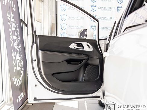 Used 2022 Chrysler Pacifica Touring-L w/ S Appearance Package FWD image 29