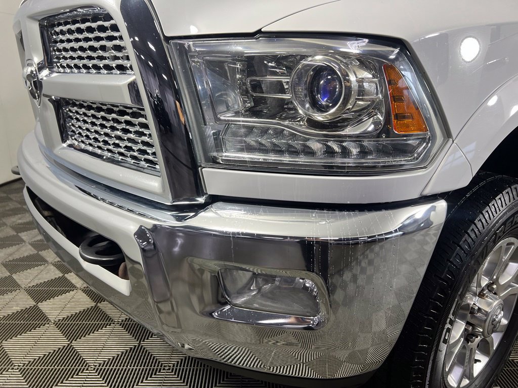 Used 2015 RAM 3500 Laramie w/ Convenience Group AWD/4WD image 31