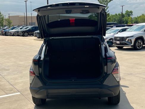 Used 2024 Hyundai Kona SEL FWD image 15