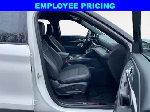 New 2026 Ford Explorer ST AWD/4WD image 15